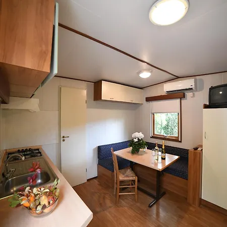 Holiday home Mobile In Ferienresidenz Mit Pool *